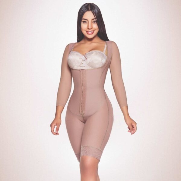 Faja Postoperatoria Pierna Larga con Broches C/M