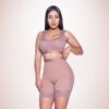 La Faja Short Medio Levanta Cola Invisible