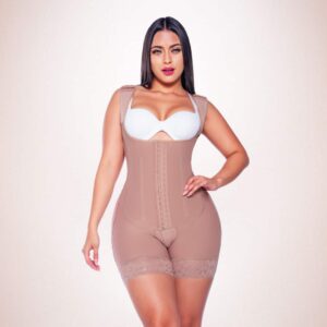 Faja Short Tira Ancha con Broches Postoperatoria